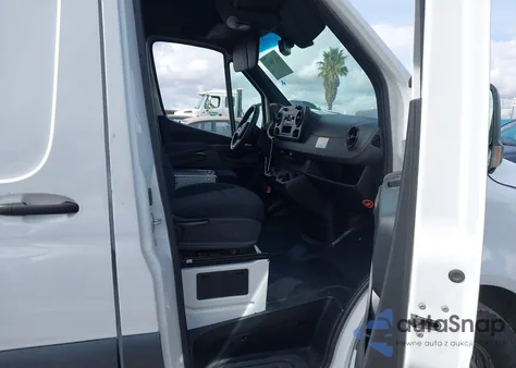 2023 Mercedes-Benz Sprinter 2500 Standard Roof 4-Cyl Diesel z USA, uszkodzony, nr VIN W1Y4KBHY7PT134705